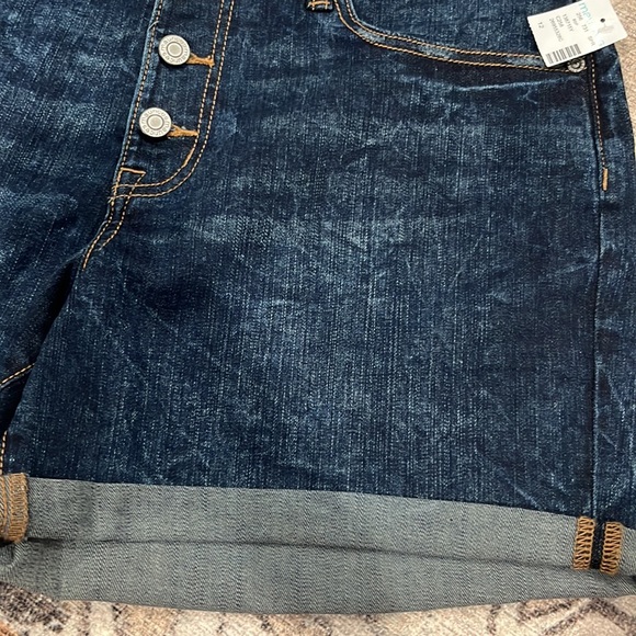 Butterfly shorts - Picture 4 of 7